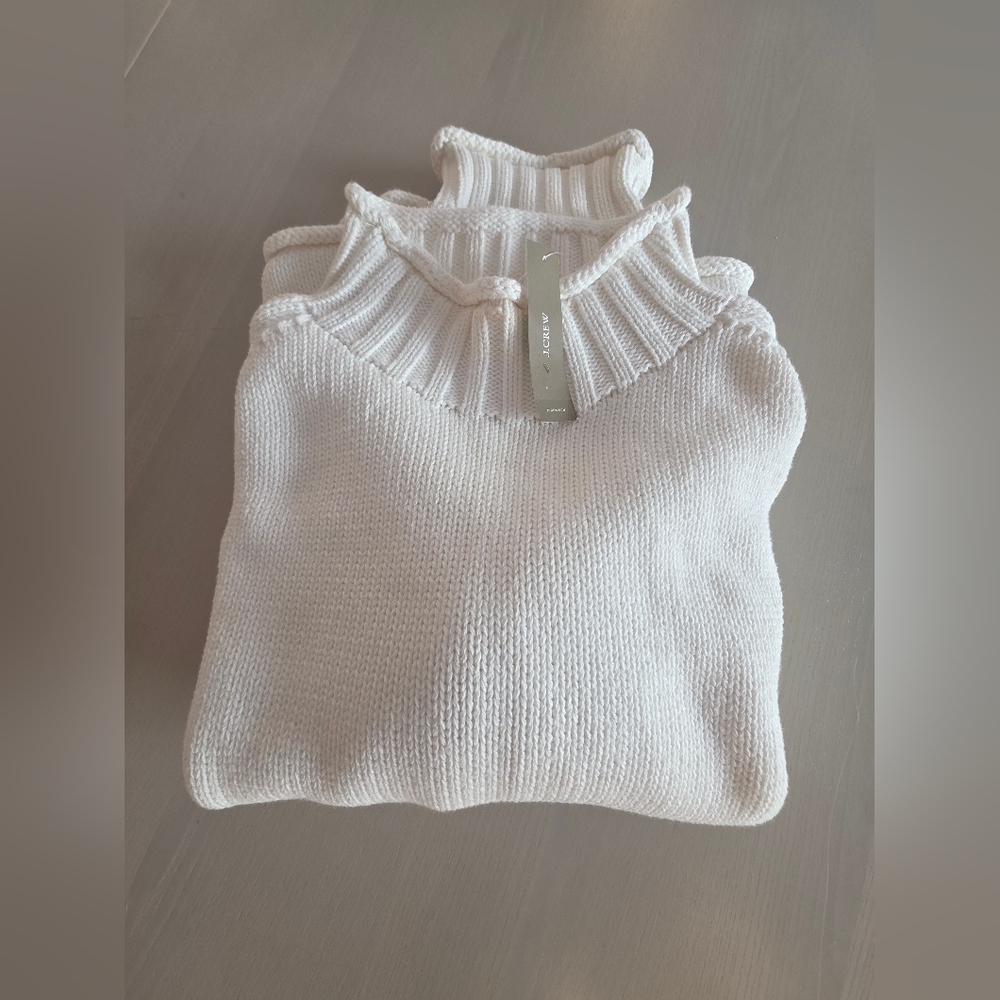 NWT J.Crew Women's 2025 Rollneck™ Sweater Sz M Viral - Picture 9 of 9